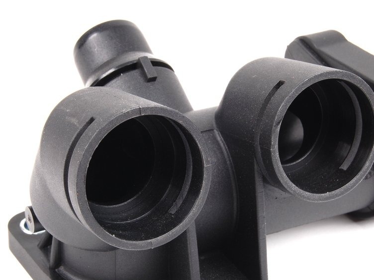 cylinder-head-coolant-flange_img_05